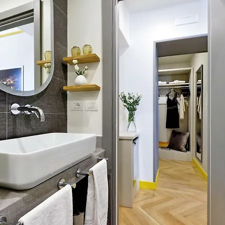 Five 4* Roma