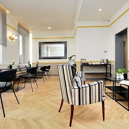Five Vendégház 4*