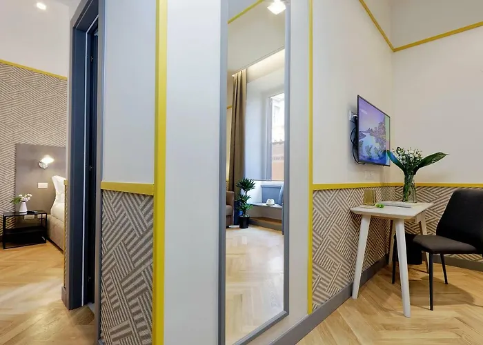 Five בית הארחה 4*